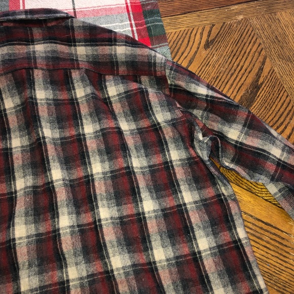 Woolrich Men’s Multi Color Button Up Plaid Flannel Shirt Sz L Longsleeve - Picture 7 of 7